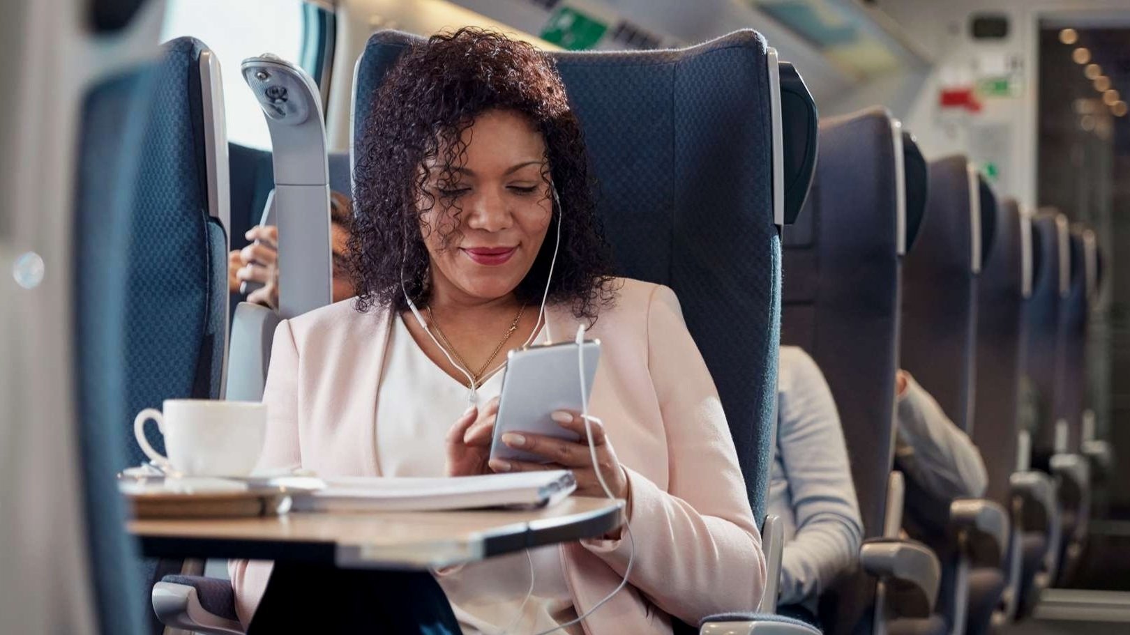 11 Essential Travel Apps &amp; Websites